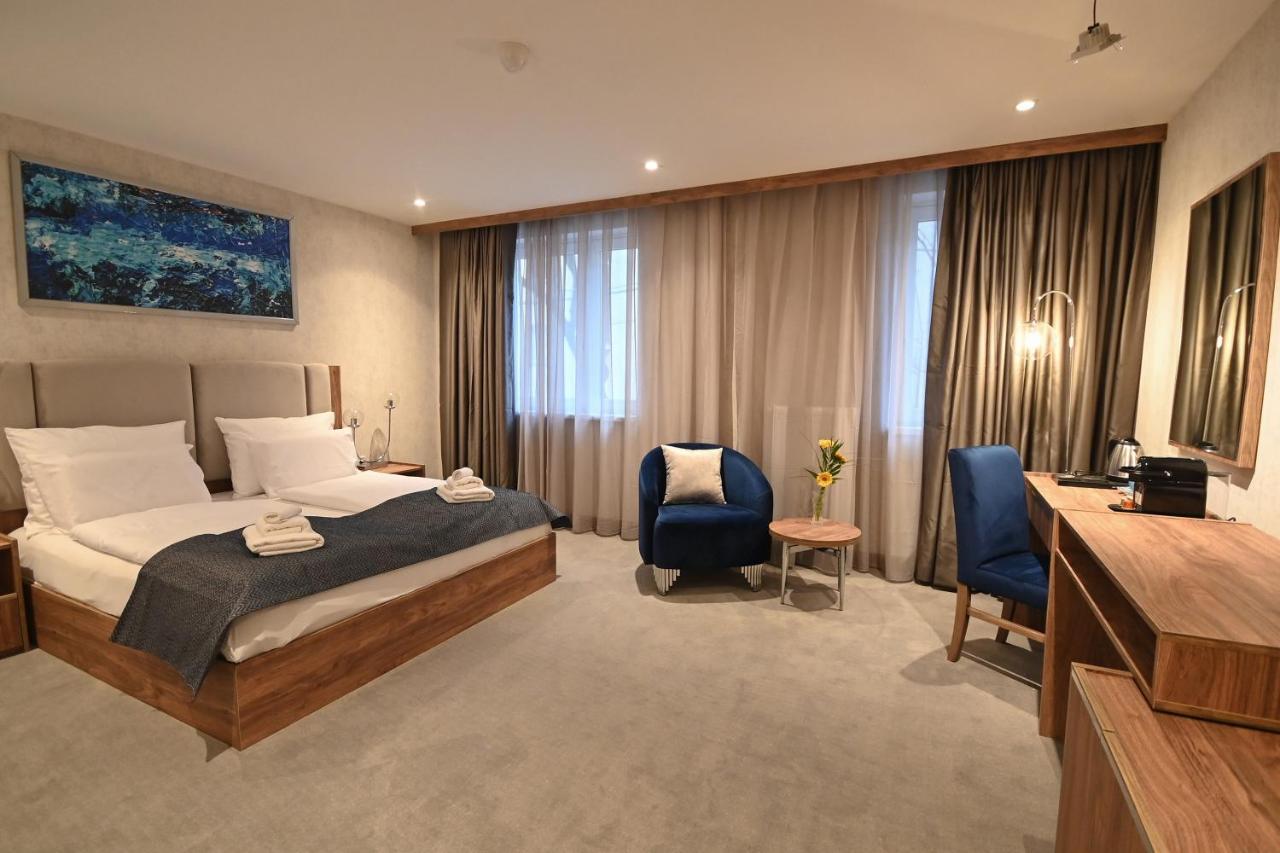 Hotel Foldana Budapest Luaran gambar