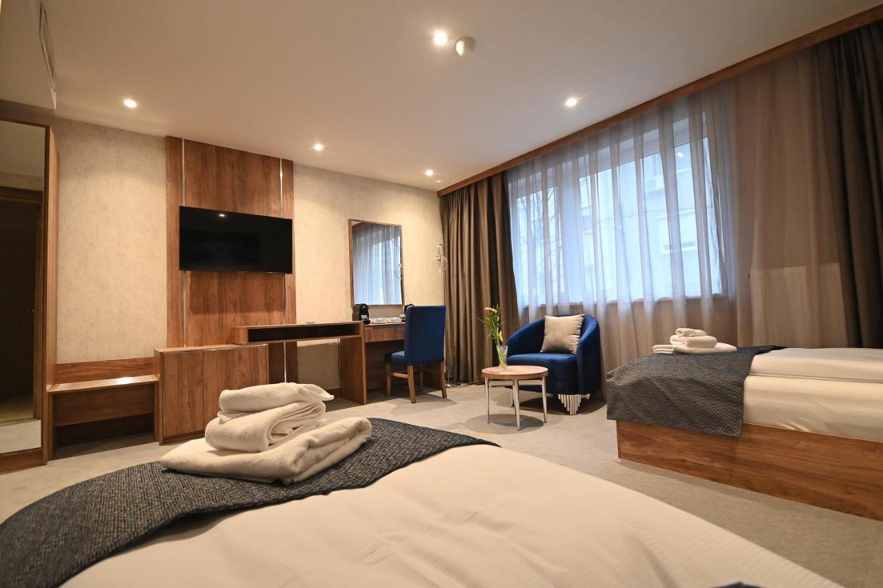 Hotel Foldana Budapest Luaran gambar