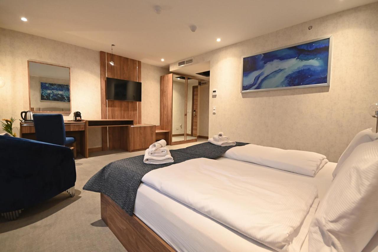 Hotel Foldana Budapest Luaran gambar