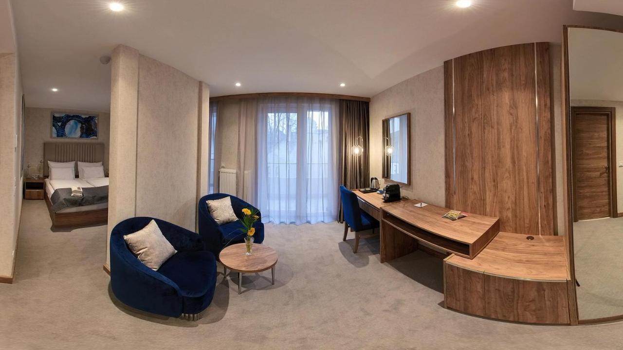 Hotel Foldana Budapest Luaran gambar